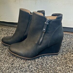 SOUL Naturalizer Black Ankle Booties with Wedge Heel